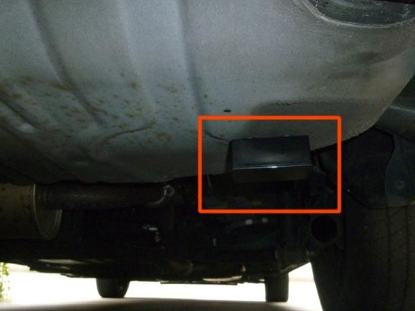 商城车辆GPS定位器检测与拆除